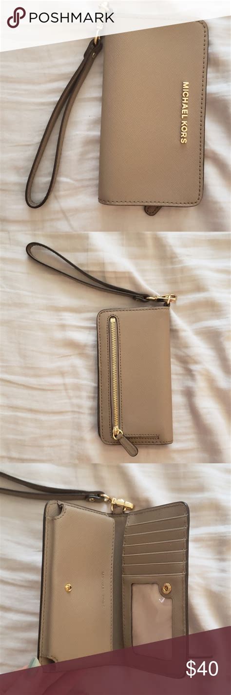 michael kors clutch wallet case för iphone 5|Michael Kors evening clutch.